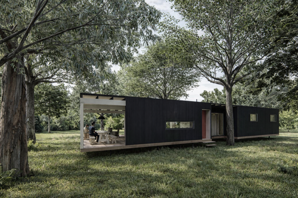 Proyecto de arquitectura residencial en Villarrica, casa contemporánea de 180 m2 con revestimiento en madera y grandes ventanales